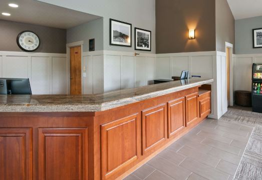 Best Western Harbor Park HotelOver view