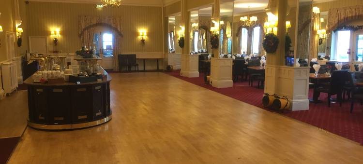 斯卡伯勒克利夫顿酒店(Clifton Hotel)图片