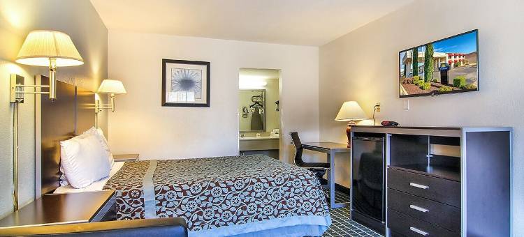 市场中心戴斯酒店(Days Inn by Wyndham Market Center Dallas Love Field)图片