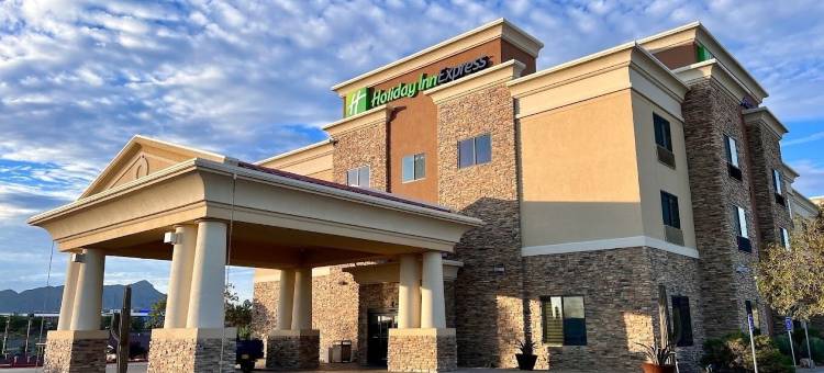 智选假日套房酒店真相或后果(Holiday Inn Express & Suites Truth or Consequences)图片