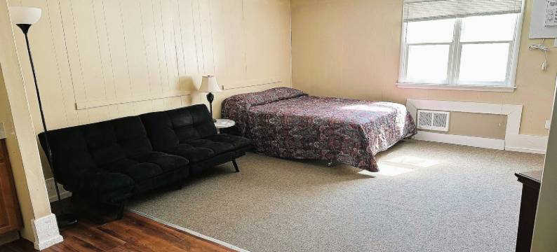 OYO 爱酒店木线，位于苏必利尔湖(Love Hotels Timberline by OYO Lake Superior)图片