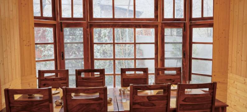 萨特卡尔酒店(Hotel Satkar Residency)图片