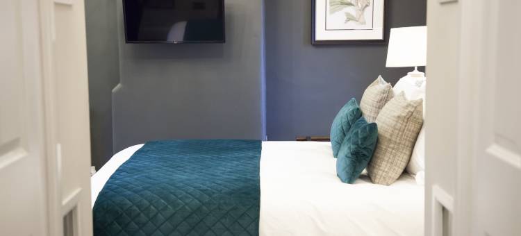 铃铛阿德敏斯特(The Bell Alderminster)图片