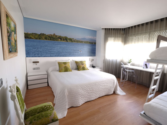 维拉德瓜达酒店