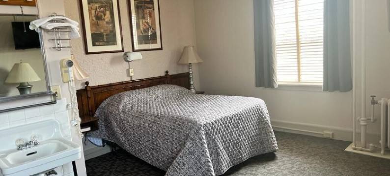 坎菲尔德酒店(Canfield Hotel)图片