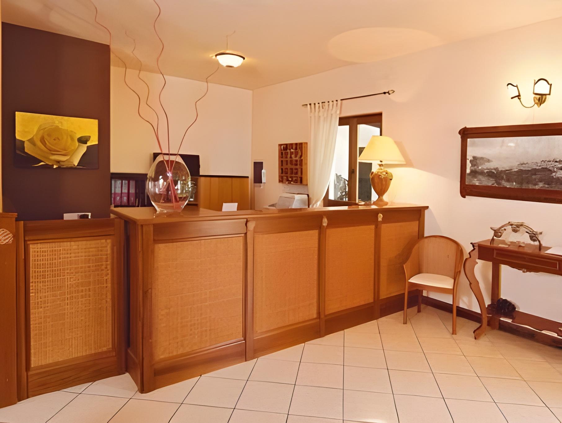 Residence Hotel la Giara Over view