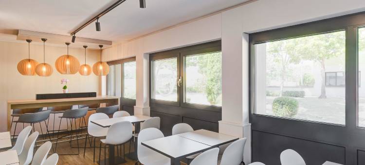 B&B酒店卡塞尔-洛费尔登(B&B Hotel Kassel-Lohfelden)图片