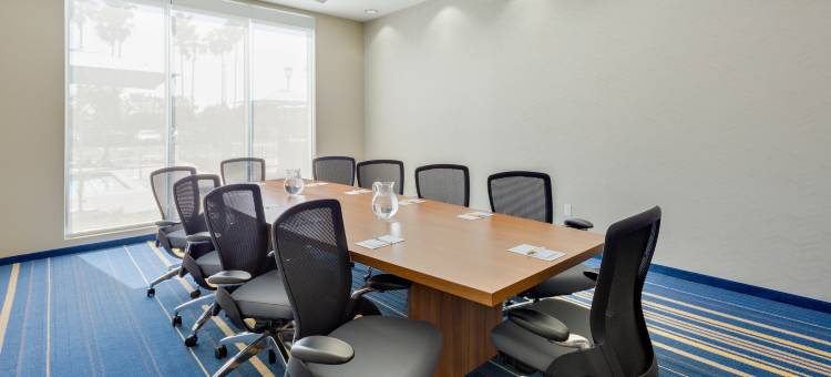 圣迭戈机场自由站欢朋套房酒店(Hampton Inn & Suites San Diego Liberty Station)图片