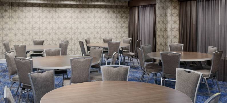 坦帕市区伊博尔城欢朋套房酒店(Hampton Inn & Suites Tampa/Ybor City/Downtown)图片