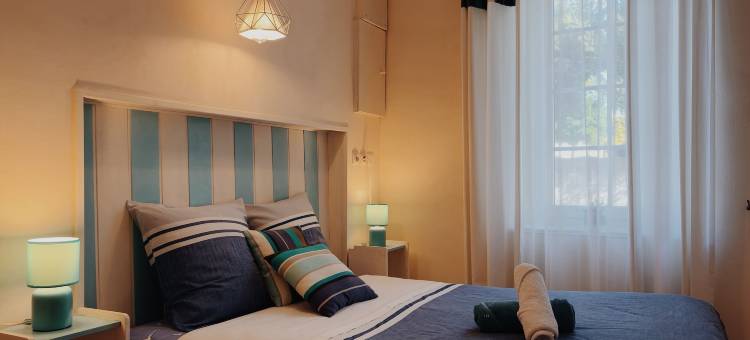粉红桂冠民宿(Chambre d'hôtes les Lauriers Roses)图片