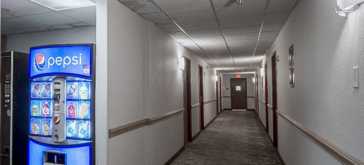 赫米蒂奇红屋顶客栈(Red Roof Inn & Suites Hermitage)图片