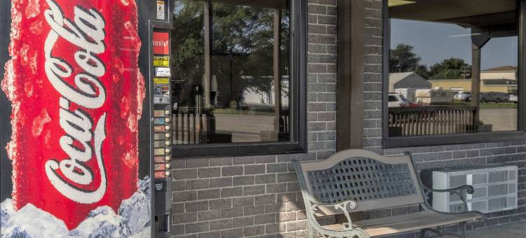南达科他州弗米利恩红顶酒店(Red Roof Inn Vermillion - U of South Dakota)图片