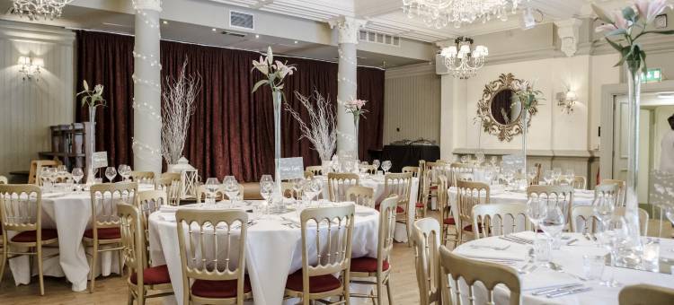 德雷顿苑酒店(The Drayton Court Hotel)图片