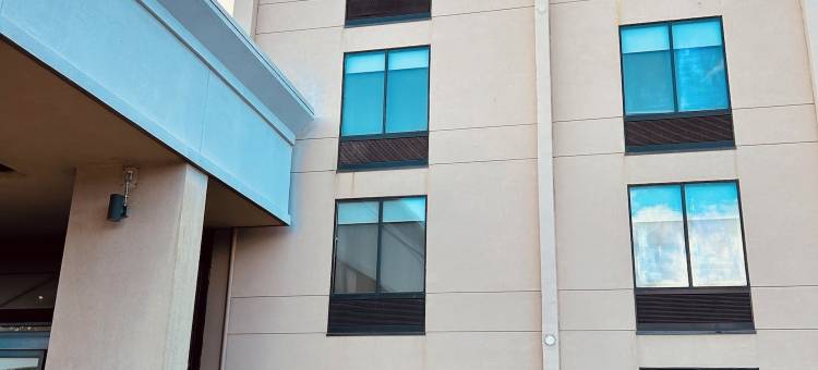 舒适酒店及套房-丹伯里-贝瑟尔(Comfort Inn & Suites Danbury-Bethel)图片