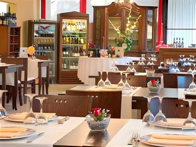 Recina HotelOver view