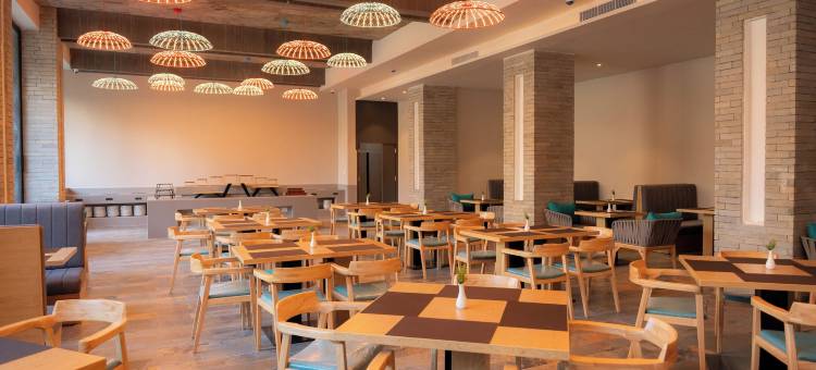 索尔蒂西端湖滨博卡拉(Soaltee Westend Lakeside Pokhara)图片