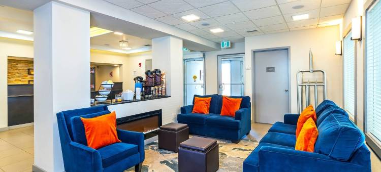 舒适套房酒店(Comfort Inn & Suites)图片