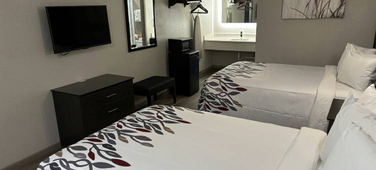 Red Roof Inn Panama City Beach图片