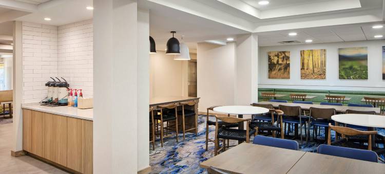 克利夫兰埃文郡万豪万枫酒店(Fairfield Inn & Suites Cleveland Avon)图片