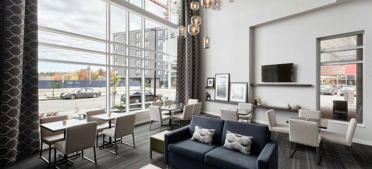 希尔顿欢朋套房酒店-魁北克市圣罗穆亚尔德(Hampton Inn & Suites by Hilton Quebec City Levis)图片