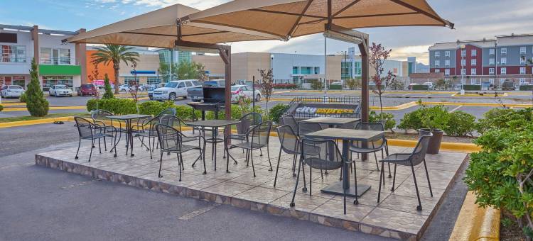 华雷斯市领事馆万豪城市快捷青年酒店(City Express Junior by Marriott Ciudad Juarez Consulado)图片