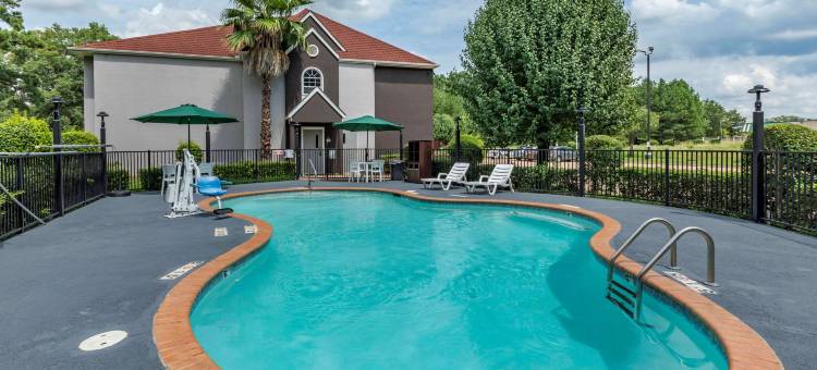 朗维尤I-20品质套房酒店(Quality Inn & Suites Longview I-20)图片