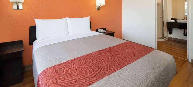 洛杉矶6号汽车旅馆 - 阿卡迪亚/帕萨迪纳(Motel 6 Arcadia, CA - Los Angeles - Pasadena Area)图片