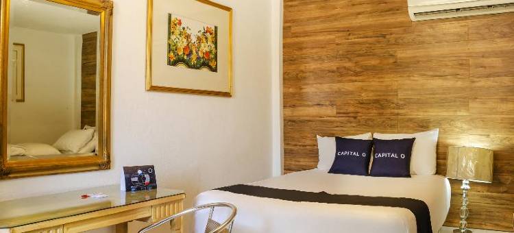 首都 O 卡波圣卢卡斯德斯马里斯酒店(Capital O Hotel Dos Mares, Cabo San Lucas)图片