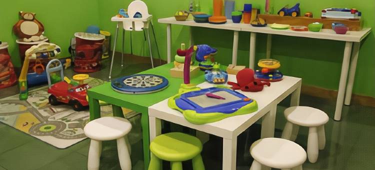 马德里特雷斯坎托斯温德姆华美达酒店(Ramada by Wyndham Madrid Tres Cantos)图片