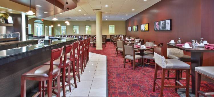 Holiday Inn 马尼托瓦克(Holiday Inn Manitowoc)图片