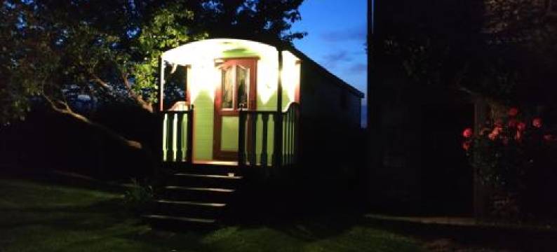 拉路罗特德斯4塞森斯酒店(Maison d'hôtes la Roulotte des 4 Saisons)图片