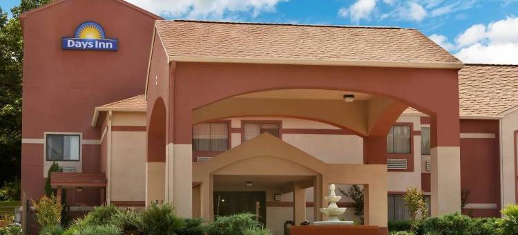 兰伯顿戴斯酒店(Days Inn by Wyndham Lumberton)图片