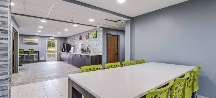 奥瓦通纳医疗中心附近品质酒店(Quality Inn Owatonna Near Medical Center)图片