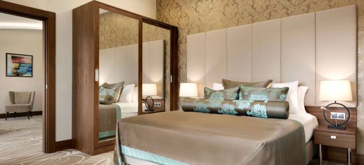 亚洛瓦温德姆华美达酒店(Ramada by Wyndham Yalova)图片