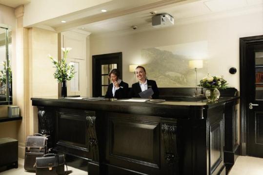 London Bridge Hotel Hotel Overview
