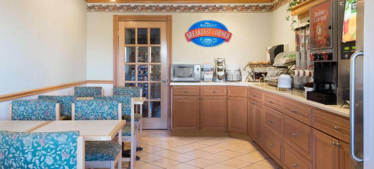 曾斯维尔温德姆呗盟酒店(Baymont by Wyndham Zanesville)图片