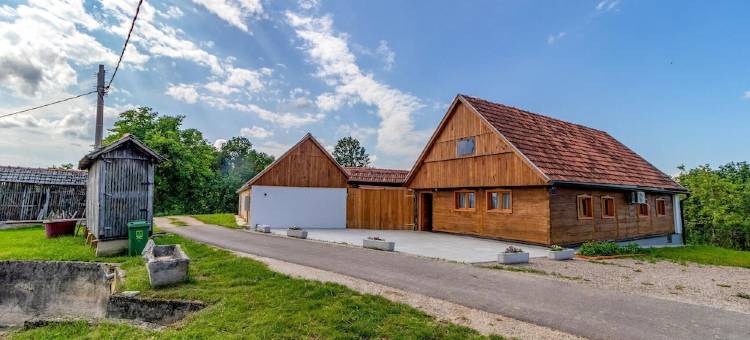 Stunning Home in Krnjak, Karlovac with Wifi, 3 Bedrooms and Sauna图片