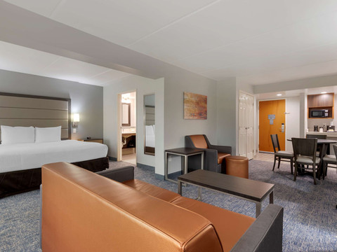 麦卡伦机场贝斯特韦斯特优质酒店