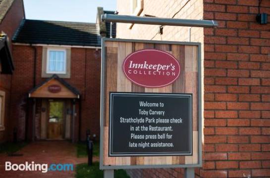 Toby Carvery Strathclyde, M74 J6 by Innkeeper's Collection