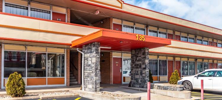 伊克诺旅馆曾斯维尔市中心(Econo Lodge Zanesville Downtown)图片