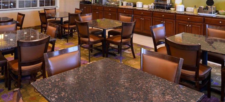 乔利埃特 I-80 美茵斯坦套房酒店(MainStay Suites Joliet I-80)图片