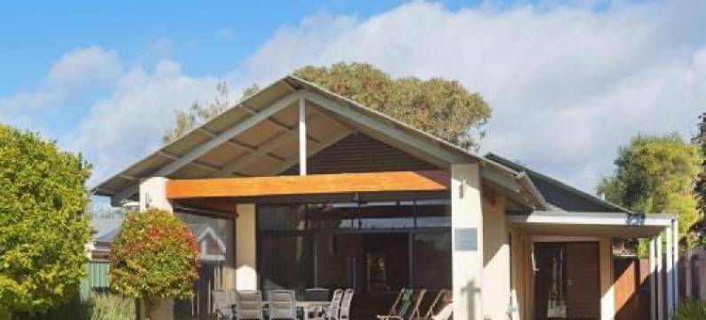 海湾脚步声酒店(Footsteps by the Bay)图片