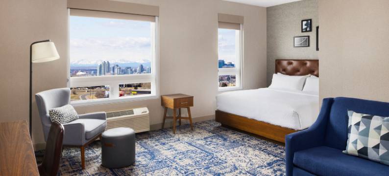 卡尔加里机场福朋喜来登酒店(Four Points by Sheraton Calgary Airport)图片