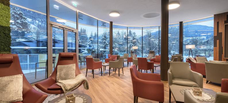 约翰巴德皇宫酒店(Johannesbad Hotel Palace - Kinder Bis 11 Jahre Urlauben Kostenfrei)图片