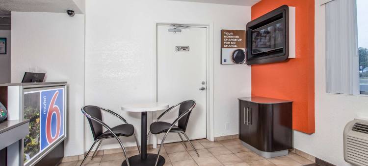 瓦卡维尔6号汽车旅馆(Motel 6 Vacaville, CA)图片