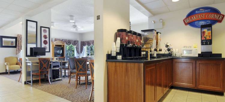 塔拉哈西呗盟套房酒店(Baymont by Wyndham Tallahassee)图片