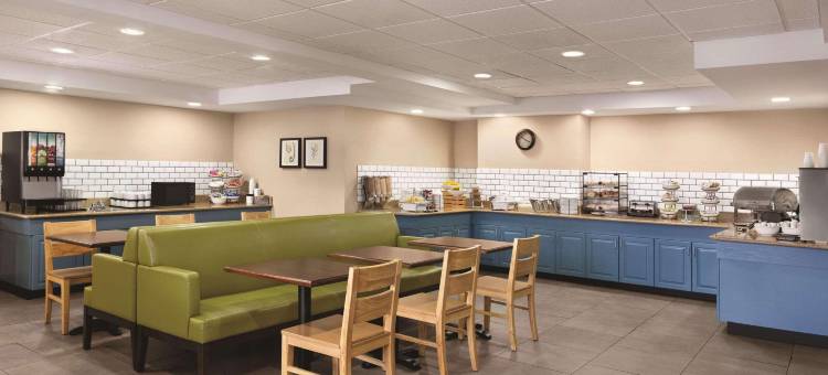 维斯维尔丽怡酒店(Country Inn & Suites by Radisson, Wytheville, VA)图片