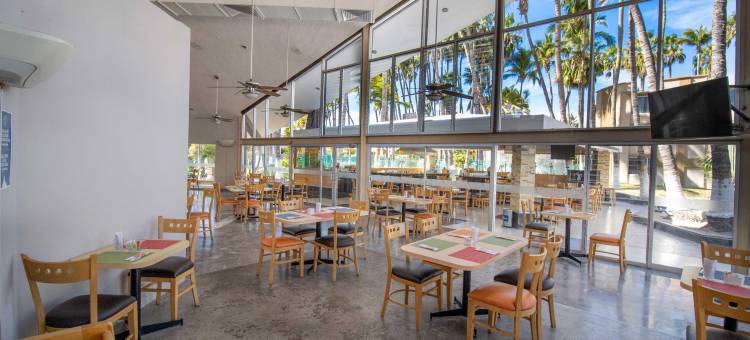 会展中心阿莱扎帕尔米拉酒店(Araiza Palmira Hotel y Centro de Convenciones)图片