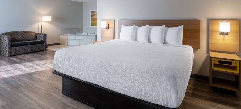 路易斯堡戴斯酒店(Days Inn by Wyndham Louisburg)图片