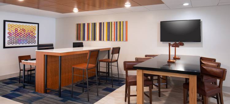 切萨皮克-诺福克智选假日酒店(Holiday Inn Express Chesapeake - Norfolk)图片